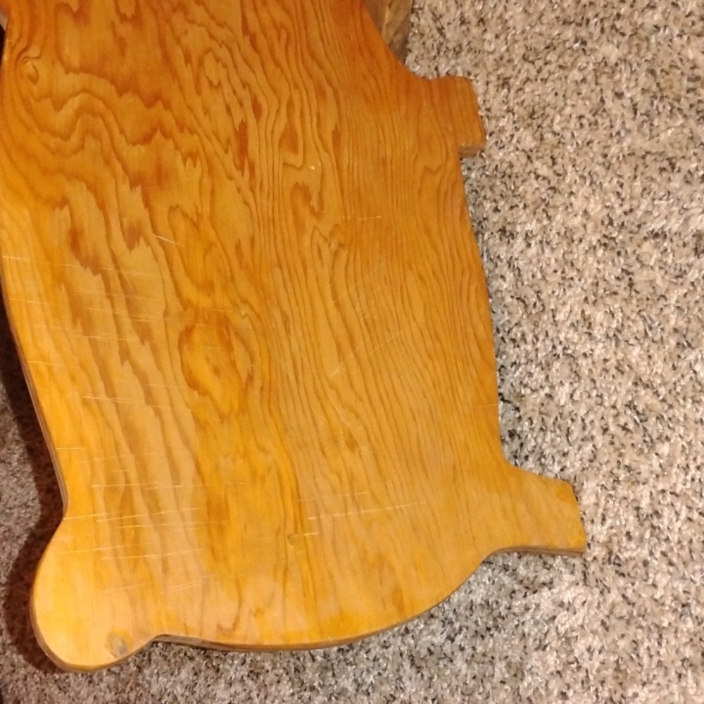 True Vintage Wooden Pig Shaped Cutting/Serving Board - Natural Honey Tone 15 X 9 - Picture 5 of 5
